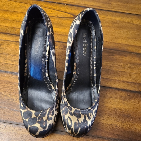 Le Chateau heels - Picture 2 of 6